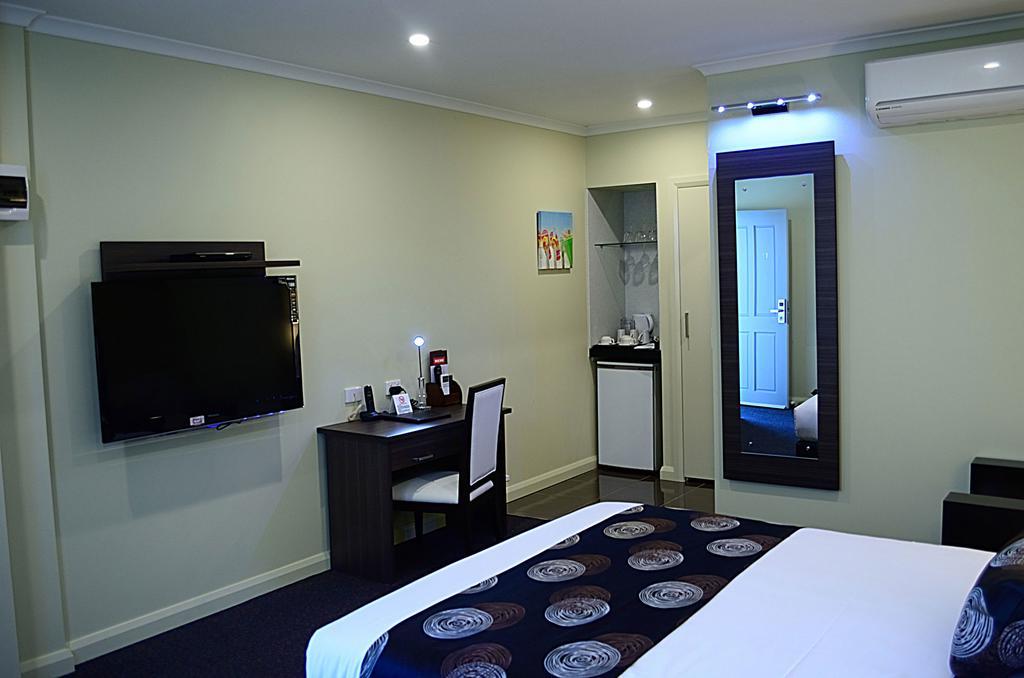 Park Squire Motor Inn & Serviced Apartments Melbourne Dış mekan fotoğraf