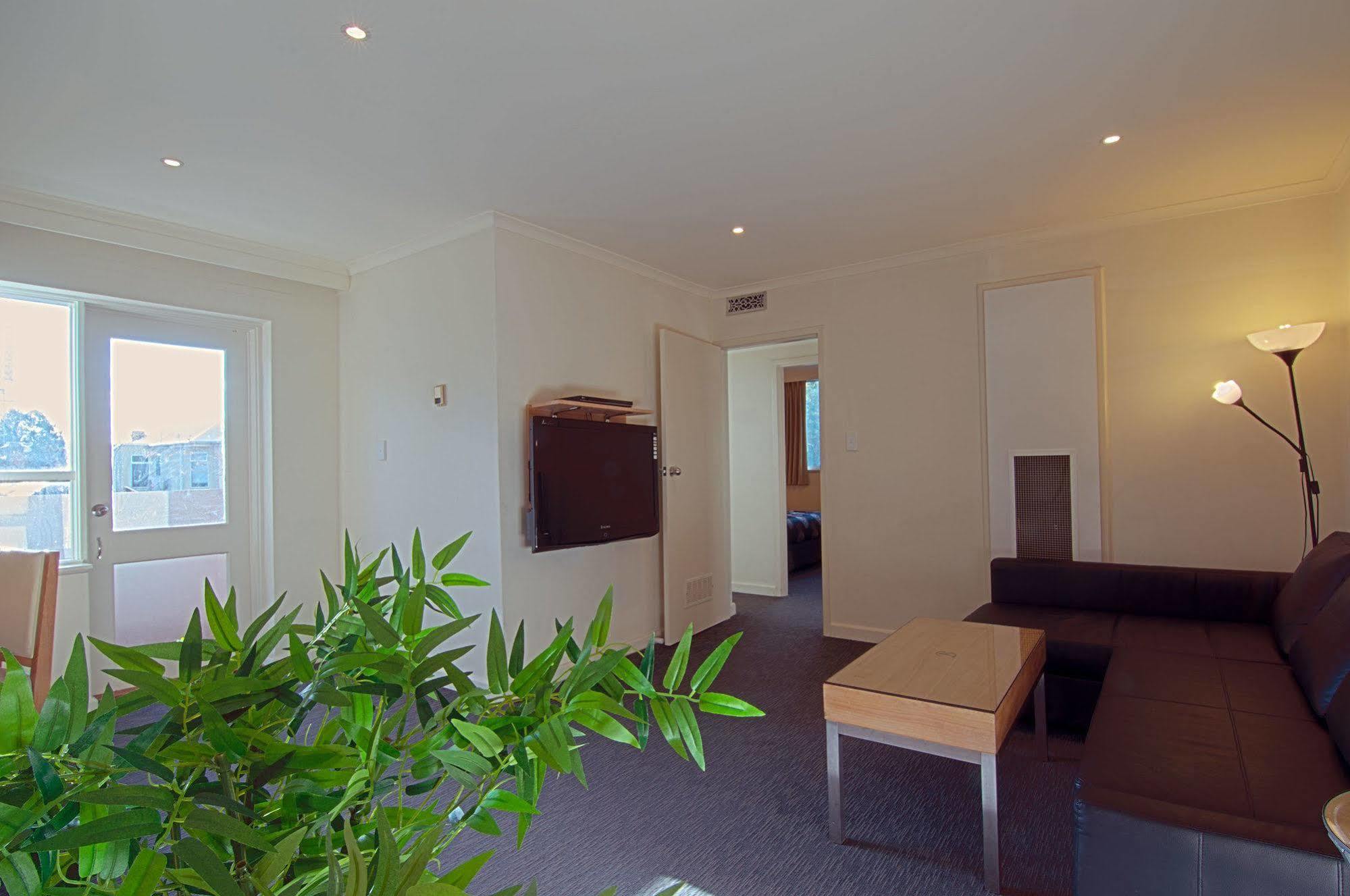 Park Squire Motor Inn & Serviced Apartments Melbourne Dış mekan fotoğraf