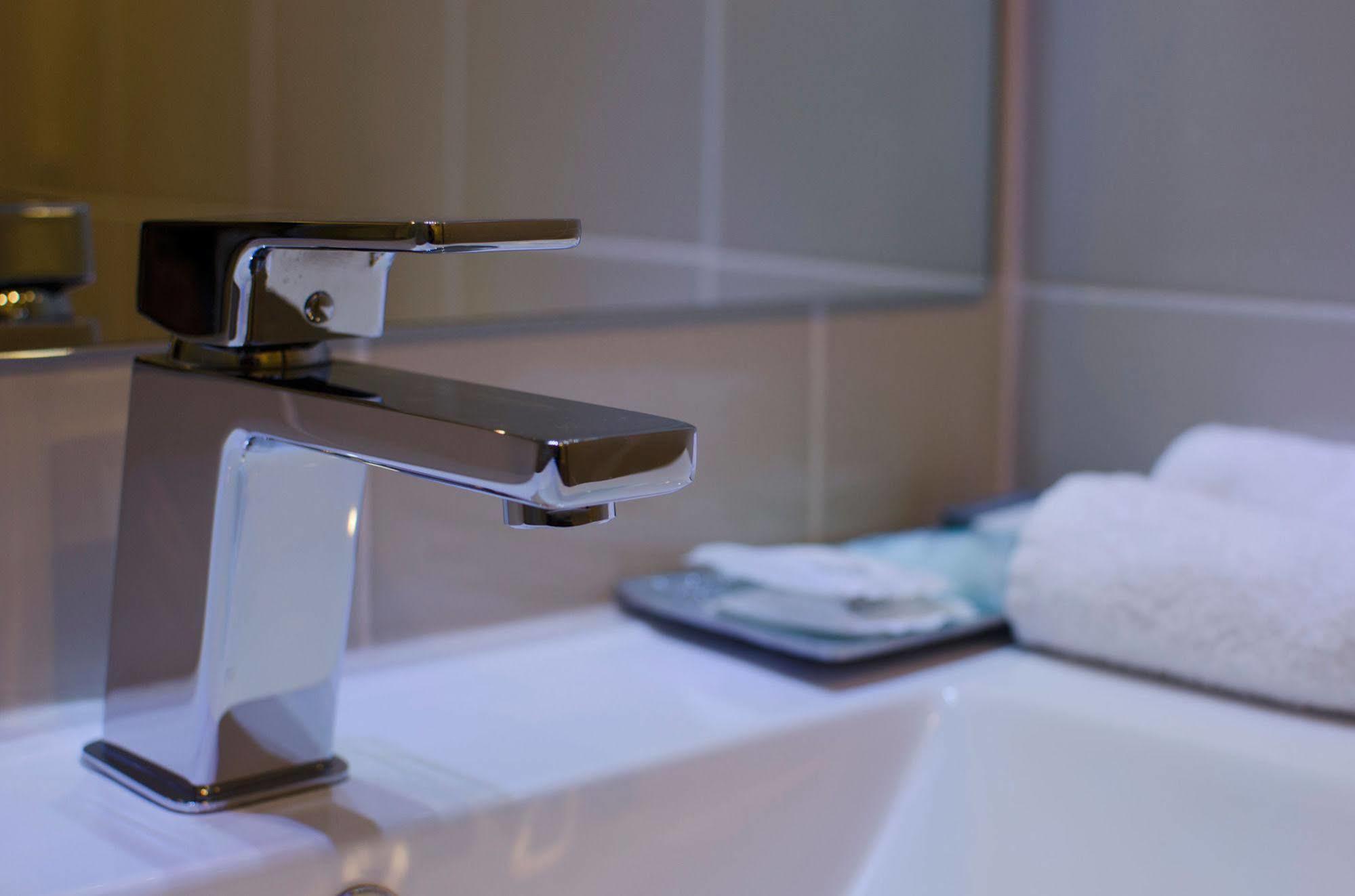 Park Squire Motor Inn & Serviced Apartments Melbourne Dış mekan fotoğraf