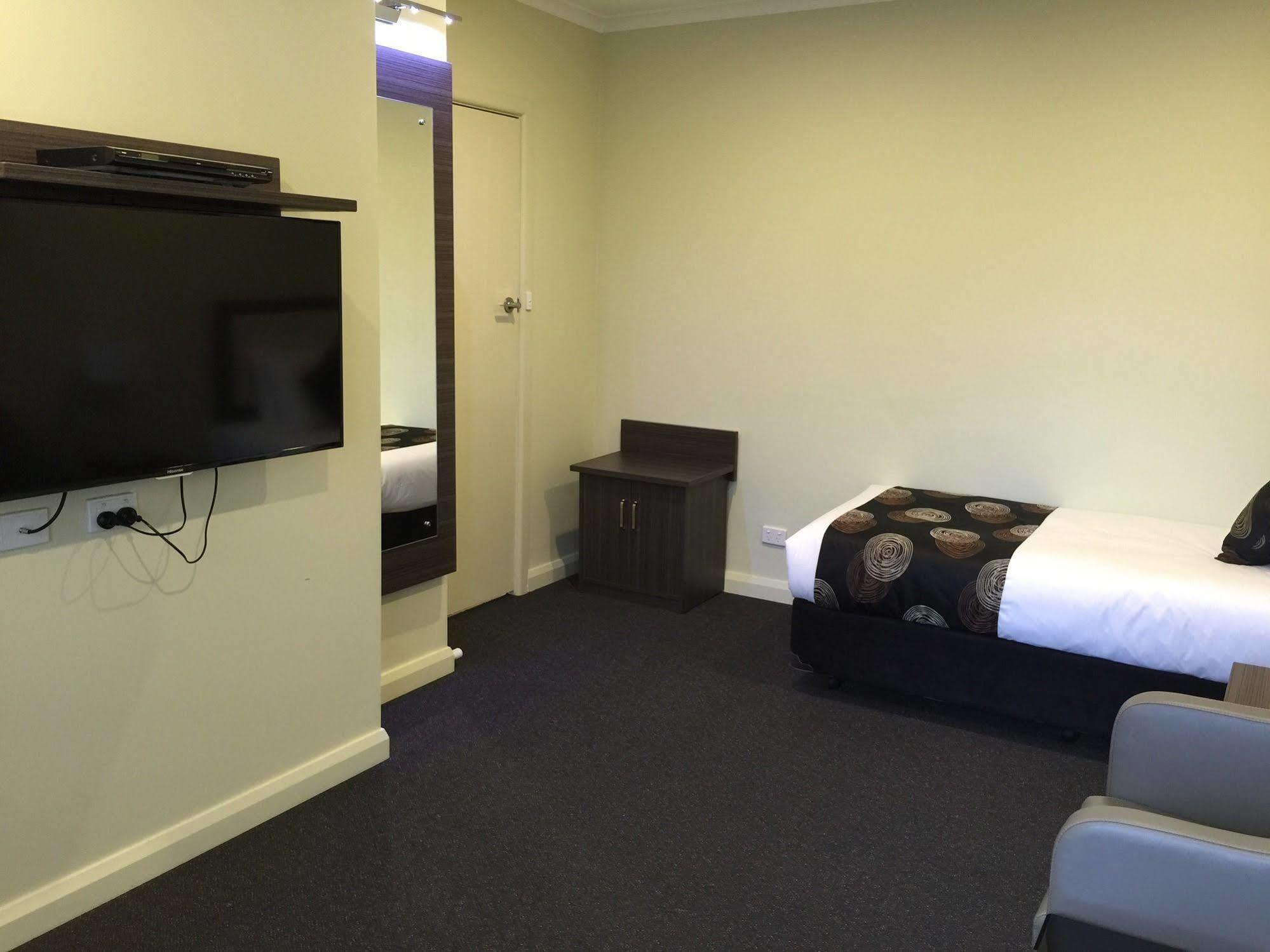 Park Squire Motor Inn & Serviced Apartments Melbourne Dış mekan fotoğraf
