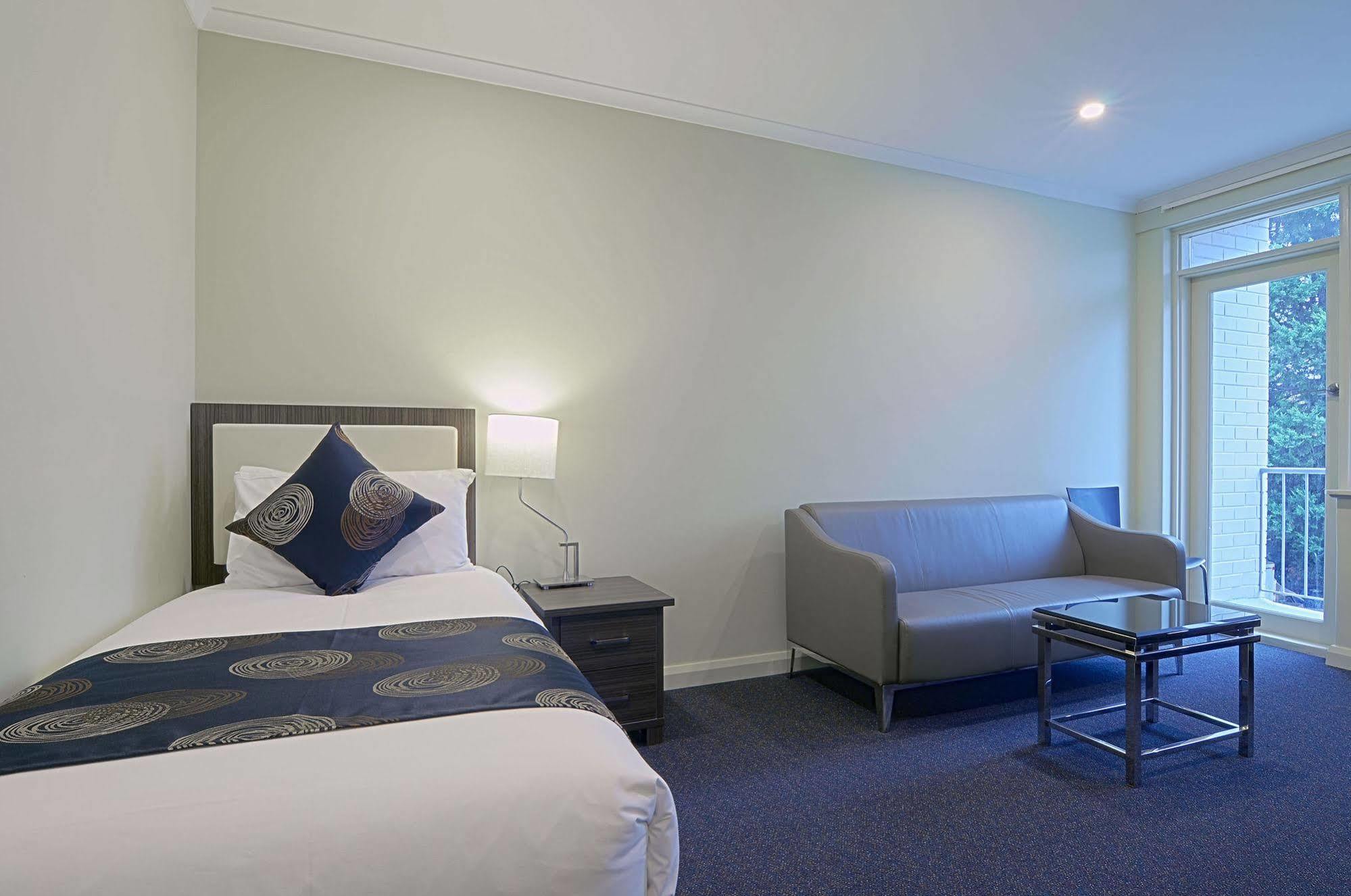 Park Squire Motor Inn & Serviced Apartments Melbourne Dış mekan fotoğraf
